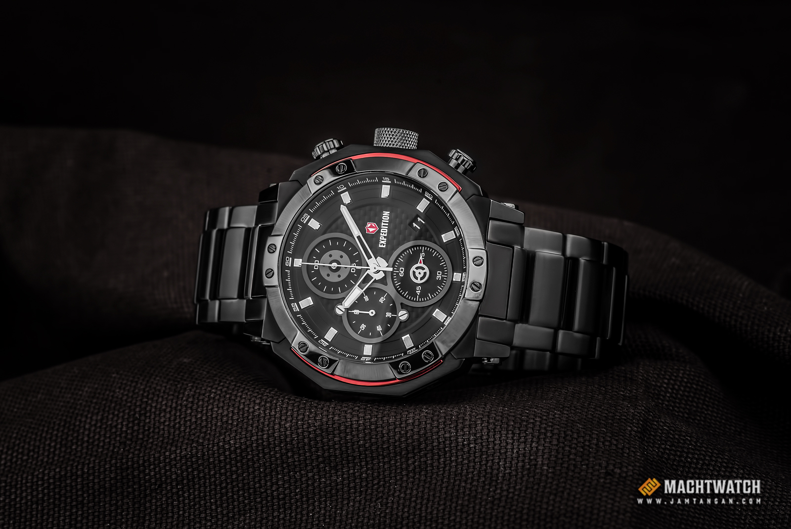 Expedition E 6385 MC BEPBA Chronograph Man Black Dial Stainless Steel Machtwatch